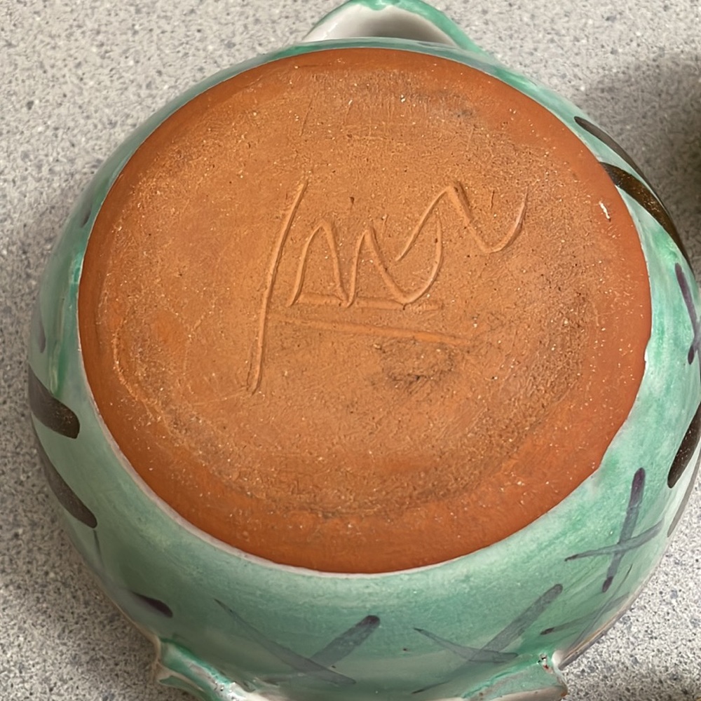 Hand made pottery bowl - Picture 7 of 9